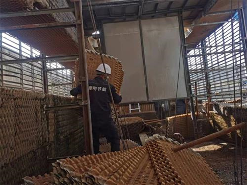 冷卻塔噪聲整治計(jì)劃方案有哪些？(冷卻塔噪聲治理有哪些)